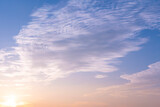 Fototapeta Zachód słońca - 早朝の春の空