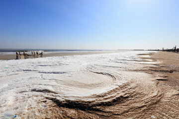 Canvas Print - Natural coastal scenery in winter