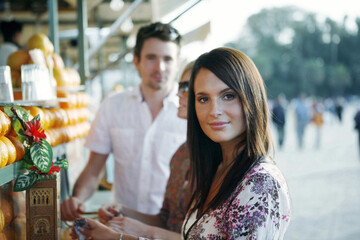 Wall Mural - Couple at beverage stall