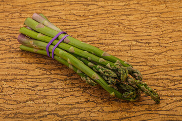 Vegan cuisine - Raw asparagus heap