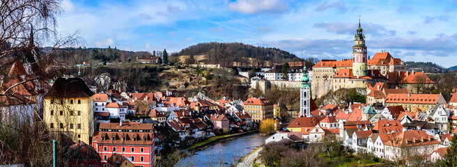 Wall Mural - A panoramic view over the city of Cesky Krumlov in Czech republic during the day.