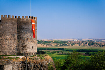 Wall Mural - historical Diyarbakir Turkey walls and hevsel garden