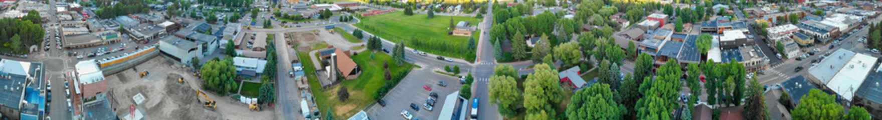 Sticker - Amazing panoramic sunset aerial view of Jackson Hole cityscape in summertime, WY, USA