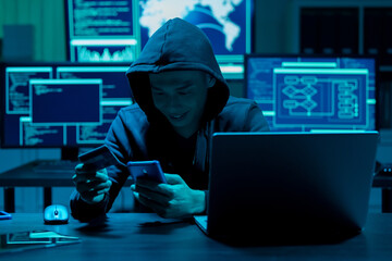 Hacker fraudulently use credit card