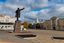 Lenin Statue In Yelets, Lipetsk Oblast