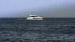 Jacht motorowy na Bałtyku 