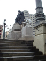 Wall Mural - statue in front of opera house