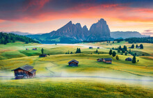 Exciting Morning Scene Of Compaccio Village, Seiser Alm Or Alpe Di Siusi Location, Bolzano Province, South Tyrol, Italy. Fabulous Summer Sunrise Of Dolomiti Alps. Traveling Concept Background..
