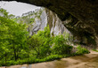Höhlen von Škocjan Slowenien Škocjanske jame St. Kanzian Attraktion Öffnung Portal Doline Schauhöhle Fluss Karst Weltnaturerbe Kalkgestein Reka Besichtgung  Wege Treppen Tageslicht Untergrund