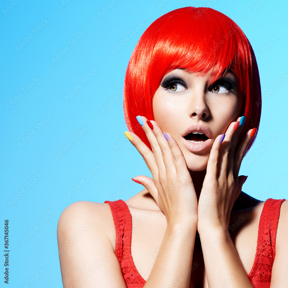 Surprised face of an young pretty woman with red hairs - obrazy, fototapety, plakaty 