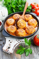 Canvas Print - Meatballs in creamy tomato sauce