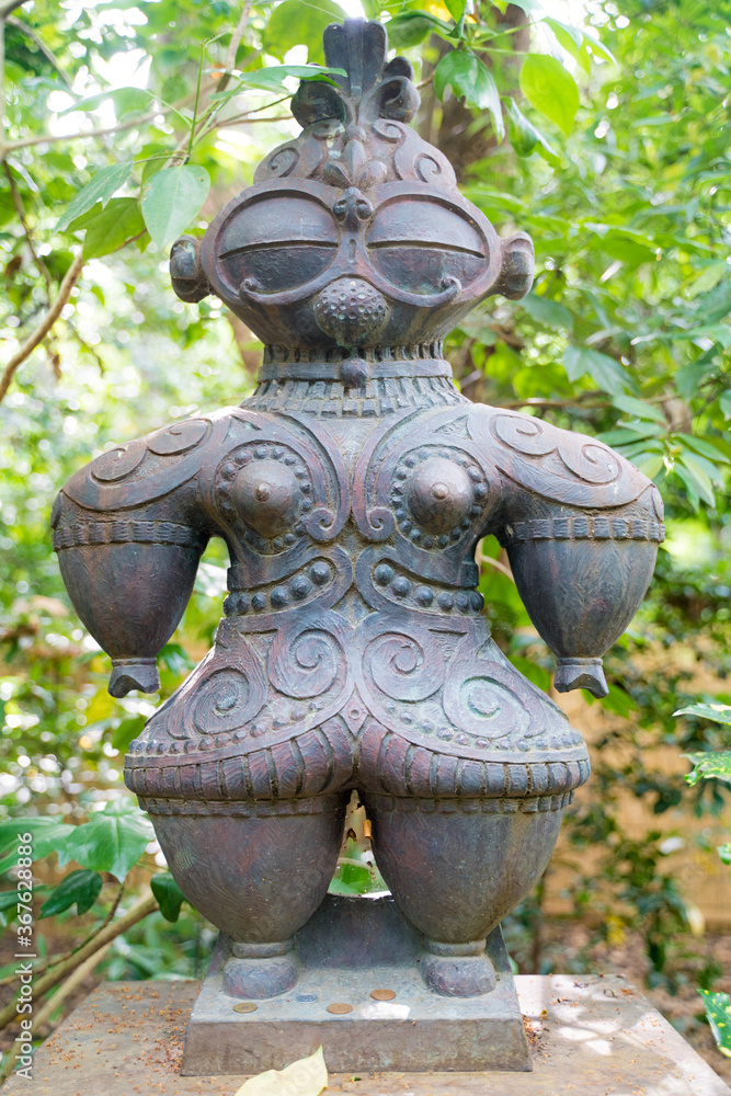 遮光器土偶Stock Photo | Adobe Stock