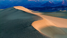 An Early Morning View Of Mesquite Flat Sand Dunes Near Stovepipe Wells In Death Valley National Park, California.