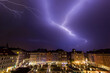 Blitzlicht Gewitter über Wien. Unwetter über städtischem Gebiet. Lightning Storm over Vienna. Flash lightning storm over Vienna. Severe weather over urban area. Lightning Storm over Vienna.