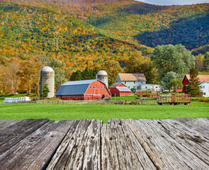 Poster - Farm with red barn and silos in Vermont