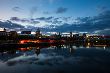 Wall Mural - Old port of Montreal at dawn