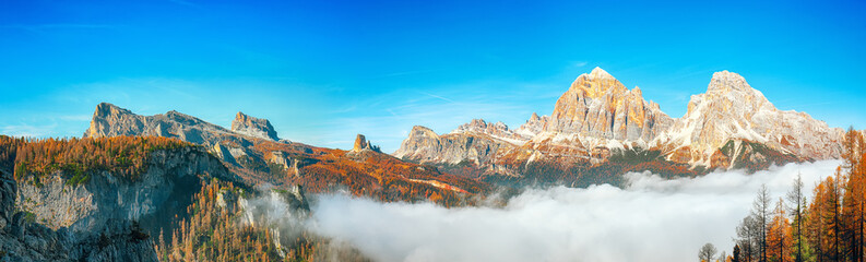 Wall Mural - astonishing autumn sunny landscape with view of tofana di rozes and cinque torri