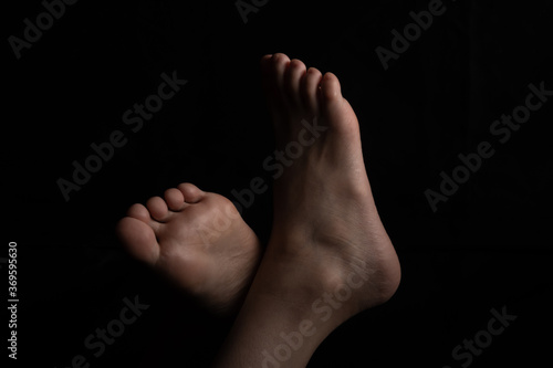 日本人女性の足と足の指と足の裏 Buy This Stock Photo And Explore Similar Images At Adobe Stock Adobe Stock