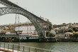 puente de la ciudad de Oporto