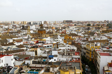 Canvas Print - Scenery and sky viewed from the observatory of the Spanish cathedral during winter