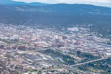 Fototapete - aerial oer spokane washington from airplane