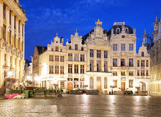 Wall Mural - Belgium - Grand Place in Brussels in night.