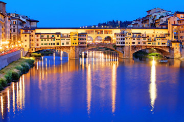 Wall Mural - Ponte Vecchio over Arno River, Florence, Italy,Europe