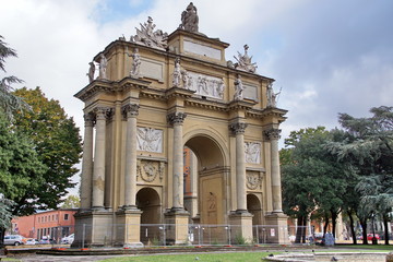 Wall Mural - Piazza della Liberta square and Triumphal Arch of the Lorraine in Florence, Tuscany region of Italy