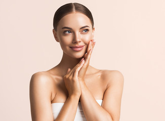 healthy skin woman natural make up beauty face closeup