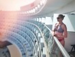 © Mathieu - Jeune femme en bikini sur la terrasse d'un immeuble