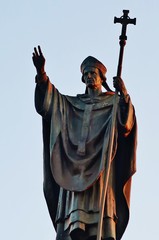 Wall Mural - Sankt Kilian, Brunnen, Würzburg, Bahnhofsvorplatz