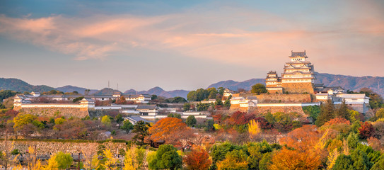 Wall Mural - Himeji Castle in the autumn at sunset