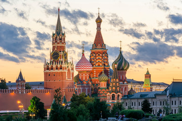 Wall Mural - Cathedral of Vasily the Blessed (Saint Basil's Cathedral) and Spasskaya Tower of Moscow Kremlin on Red Square at sunset, Moscow, Russia