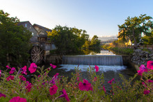 City Of Pigeon Forge Tennessee. Scenic View Of The Little Pigeon River And Grist Mill In The Smoky Mountain Town Of Pigeon Forge, Tennessee.