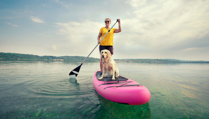 stand up paddeln mit Hund