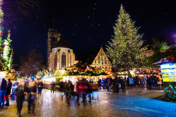 Wall Mural - Christmas market fair near Evangelische Stiftskirche church in Stuttgart, Germany