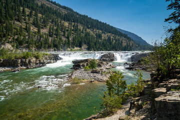 Wall Mural - Kootenai Falls waterfall in Northern Montana in the National Forest