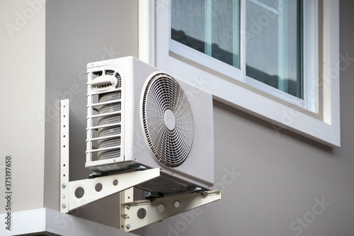Cuadros en Lienzo Air condition outdoor unit compressor install outside the house