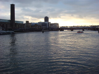 Wall Mural - london skyline at sunset