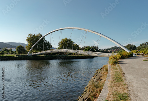 Fotografía Puente de la Isla de la Esculturas en Pontevedra, Galicia