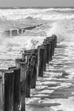 Fototapeta Na drzwi - Breakwaters on a stormy day at the North Sea