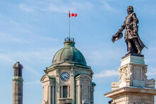 Samuel Champlain  Statue (Monument De Samuel De Champlain) Terrasse Dufferin Quebec City Québec Canada