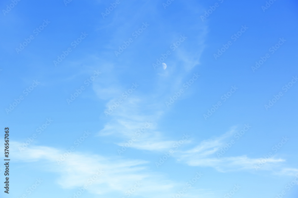 View of beautiful sky with clouds - obrazy, fototapety, plakaty 
