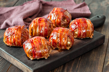 Poster - Bacon wrappped meatballs