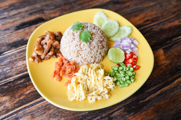 Wall Mural - Rice Seasoned with Shrimp Paste Recipe - Rice Mixed with Shrimp paste Thai food