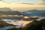 Fototapeta Do pokoju - Sonnenaufgang in den Alpen