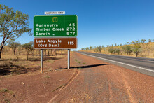 Highway One In The Kimberley Giving Distances To Darwin And Kununurra