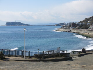 鎌倉市の稲村ヶ崎からの眺め（相模湾・江の島）　View from Kamakura Inamuragasaki