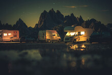 Recreational Vehicle RVs Overnight Alpine Camping