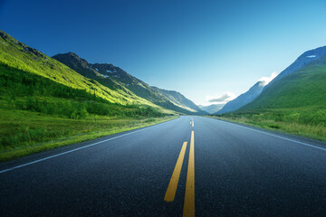 Wall Mural - road in norway mountains